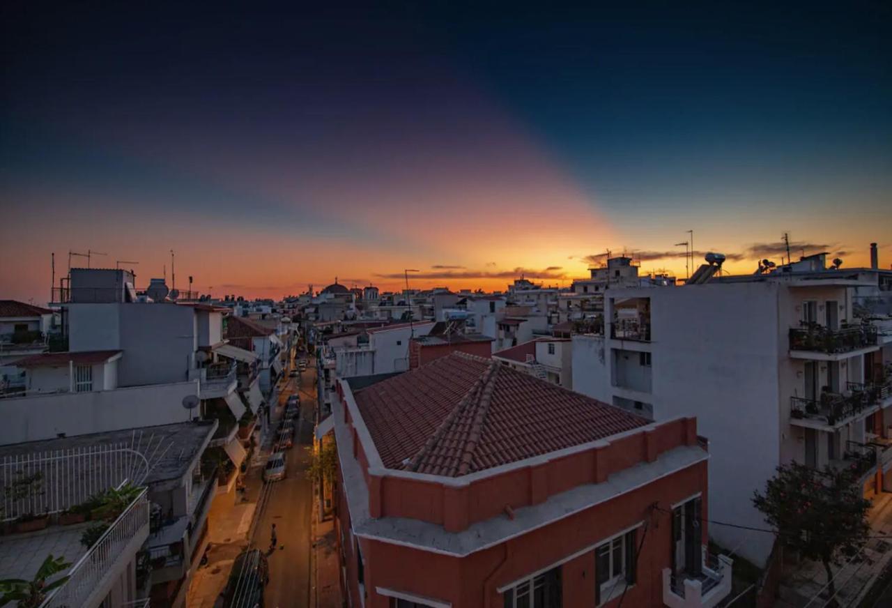 Tiny Central Penthouse, Big Terrace Kalamata Exterior photo