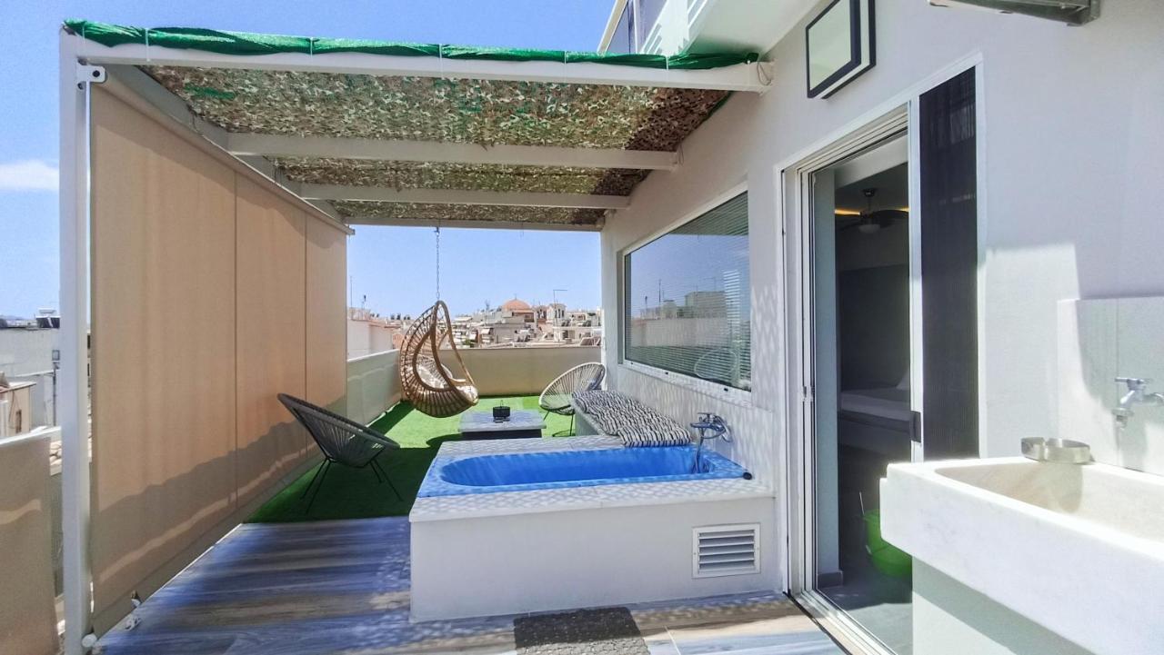 Tiny Central Penthouse, Big Terrace Kalamata Exterior photo